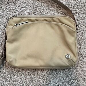lululemon City Adventurer Crossbody Bag 2.5 L